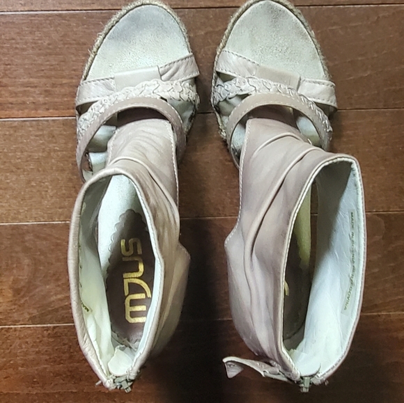 Mjus Wedge Sandal - Picture 4 of 4